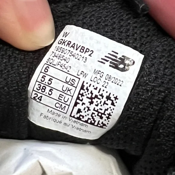 New Balance Sneakers - Picture 14 of 16